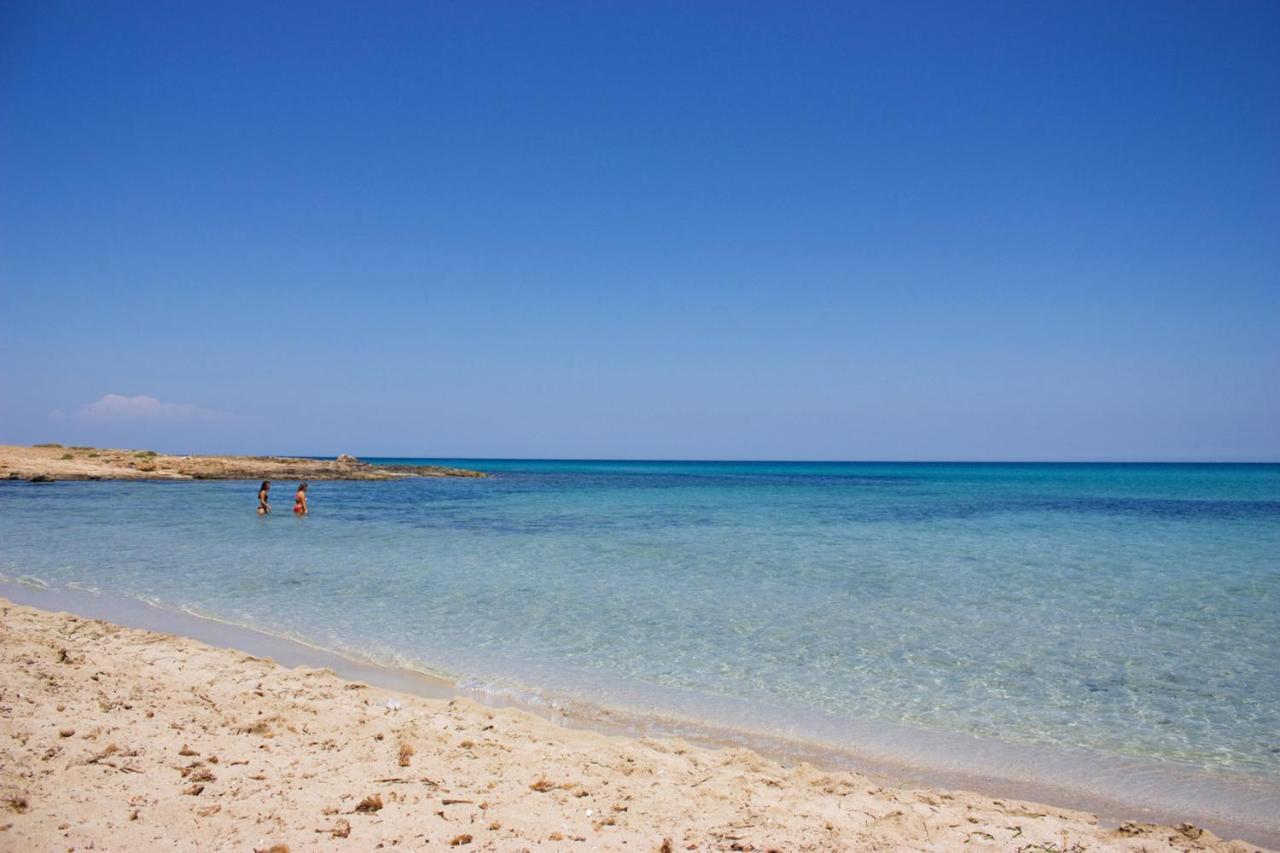 פונטנה ביאנקה Suite House L'Isola Che Non C'E מראה חיצוני תמונה