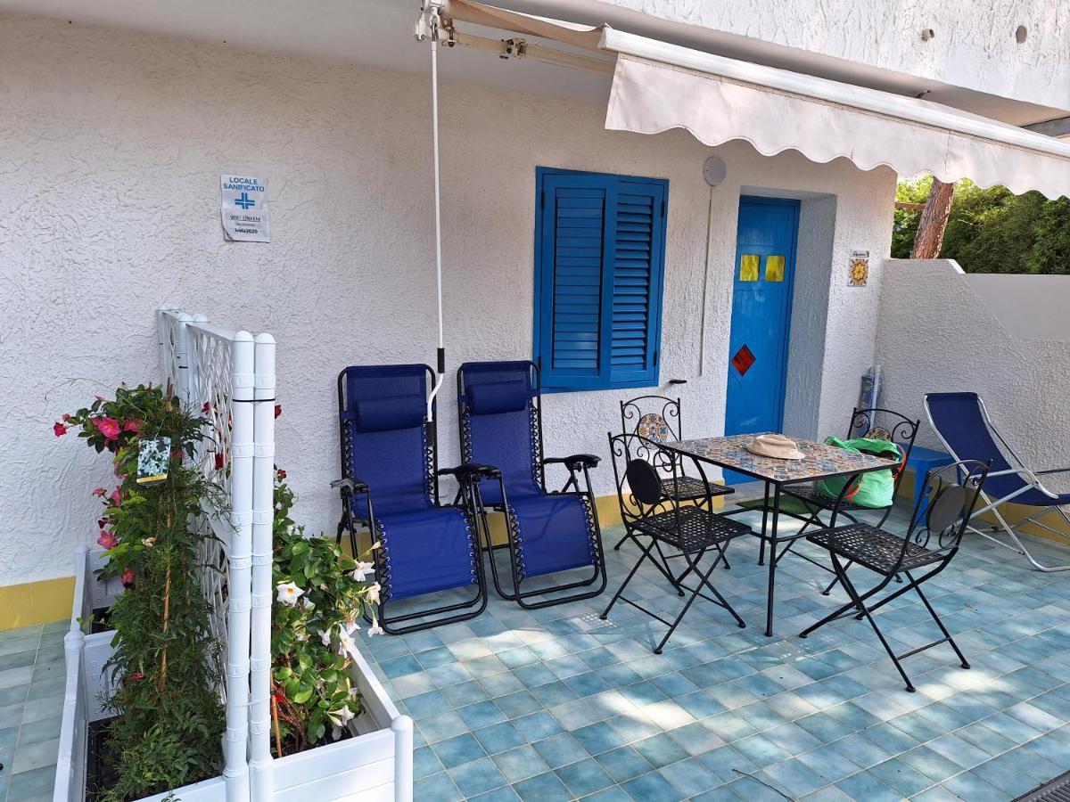 פונטנה ביאנקה Suite House L'Isola Che Non C'E מראה חיצוני תמונה