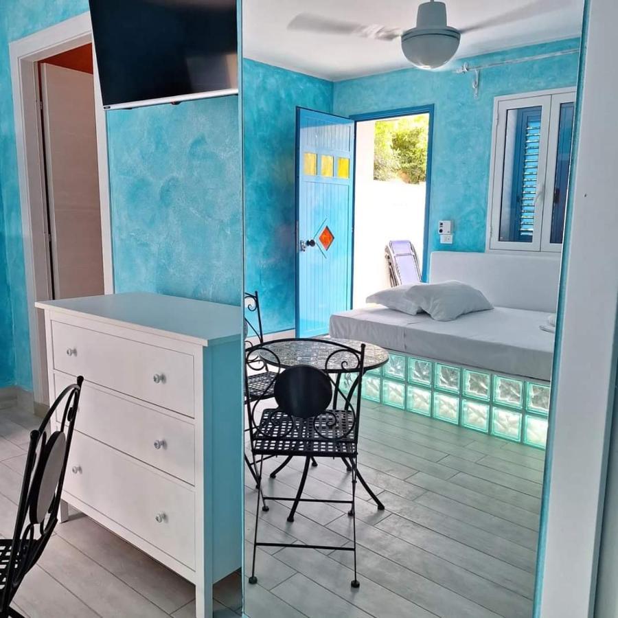 פונטנה ביאנקה Suite House L'Isola Che Non C'E מראה חיצוני תמונה
