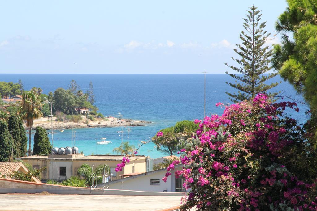 פונטנה ביאנקה Suite House L'Isola Che Non C'E מראה חיצוני תמונה