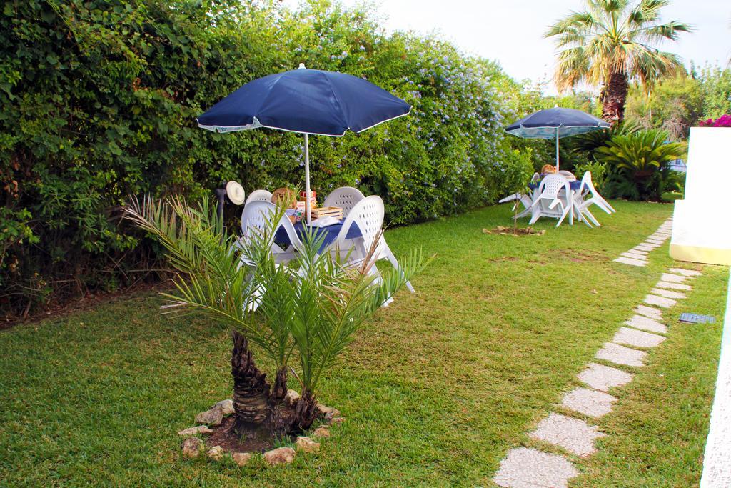 פונטנה ביאנקה Suite House L'Isola Che Non C'E מראה חיצוני תמונה