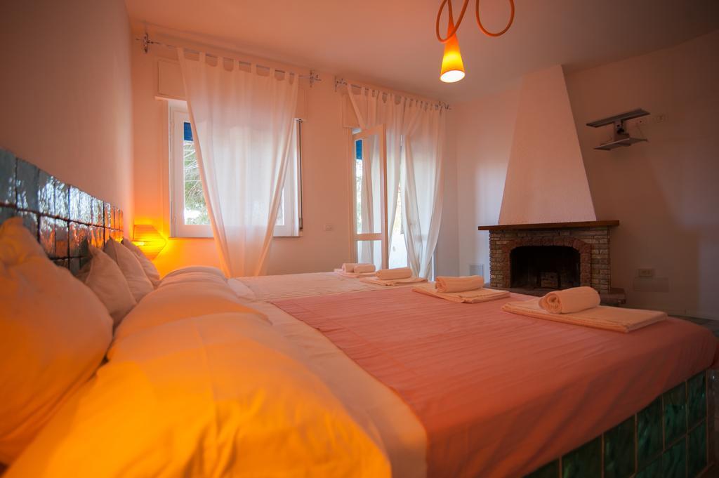 פונטנה ביאנקה Suite House L'Isola Che Non C'E מראה חיצוני תמונה